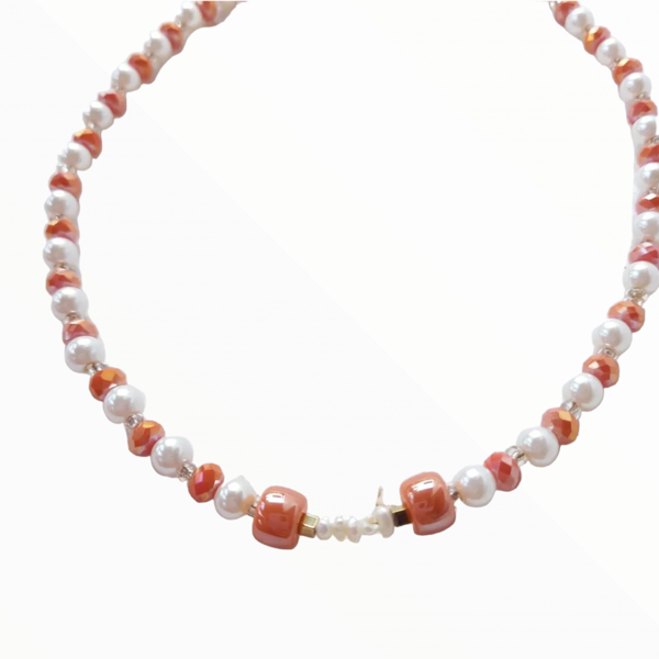 κολιέ λευκό πορτοκαλί - ημιπολύτιμες πέτρες, μαργαριτάρι, χάντρες, πέρλες