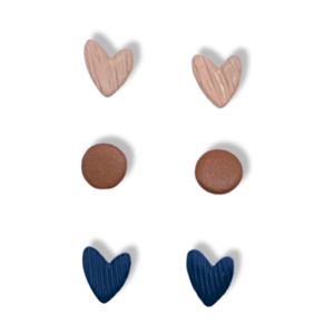 "Hearts stud set I" I Χειροποίητα μοντέρνα καρφωτά σκουλαρίκια από πολυμερικό πηλό - set 3 ζευγάρια - χρώμα μπεζ / καφέ / μπλε - πηλός, καρφωτά, μικρά, καρφάκι, φθηνά