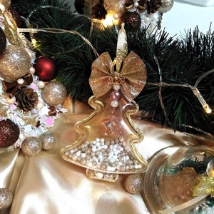 Γούρι 2024 ακρυλική μπάλα σε σχήμα δέντρου χρυσό-λευκό 13,5×10×4,5cm - plexi glass, χριστουγεννιάτικα δώρα, γούρια, πρωτοχρονιά, δέντρο - 3