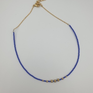 Κολιέ με χρυσό αιματίτη και μπλε ρουά ιαπωνικές χάντρες σε ατσάλινη αλυσίδα - μαργαριτάρι, τσόκερ, χάντρες, κοντά, ατσάλι