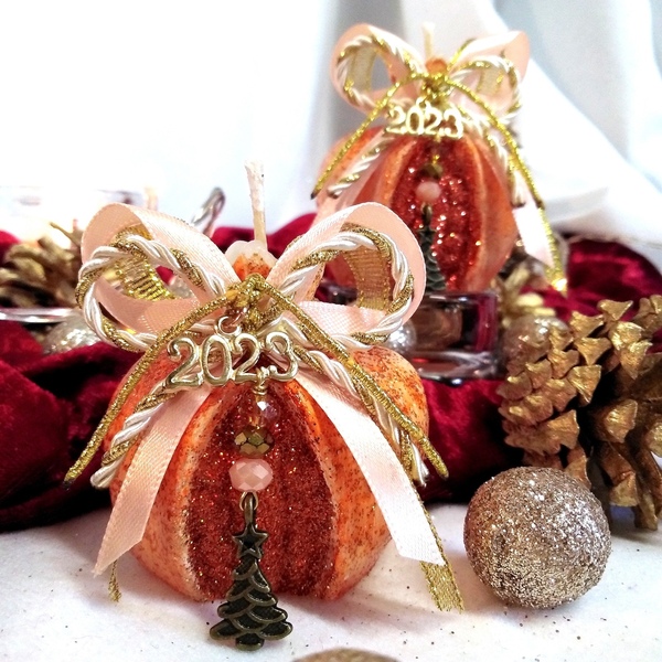 Γούρι 2024 αρωματικό κερί ρόδι πορτοκαλί-χάλκινο 6*6cm - γυαλί, χριστουγεννιάτικα δώρα, κεριά, γούρια, πρωτοχρονιά - 2