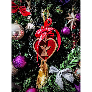 Χριστουγεννιάτικο κρεμαστό στολίδι - γούρι με καρδούλα και αγγελάκι. - ύφασμα, ξύλο, αγγελάκι, γούρια - 2