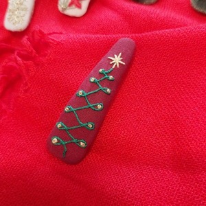 Κεντημένο κλιπς μαλλιών- Χριστουγεννιάτικο δέντρο - ύφασμα, vintage, αστέρι, κοσμήματα - 2