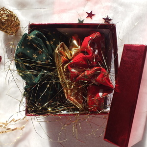 Σετ δώρου με 3 χριστουγεννιάτικα Scrunchies χρυσό/κόκκινο - ύφασμα, χειροποίητα, αξεσουάρ, χριστουγεννιάτικα δώρα, δώρα για γυναίκες - 5