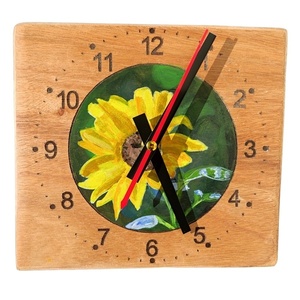 Ξύλινο ρολόι τοίχου ζωγραφισμένο στο χέρι με ακρυλικά. Ήλιος λουλούδι σε ρολόι. Διαστάσεις 20χ20 εκ. - ξύλο, ζωγραφισμένα στο χέρι, τοίχου, ήλιος, ανοιξιάτικα λουλούδια