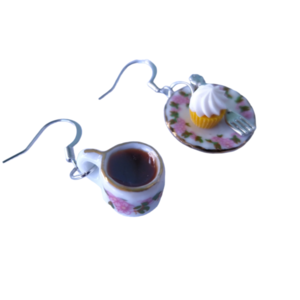 Σκουλαρίκια κρεμαστά πορσελάνινο σετ καφές και cupcake βανίλιας / μικρά / μεταλλικά / Twice Treasured - πηλός, cute, κρεμαστά, γλυκά, γάντζος
