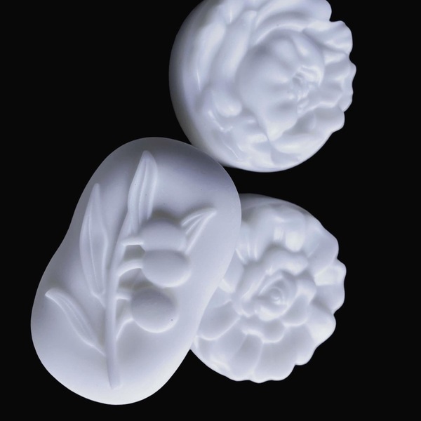 White Satin Soap - χεριού, προσώπου, σώματος