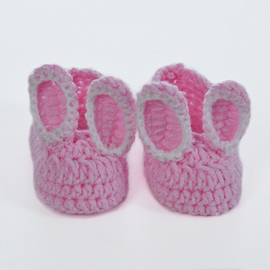 Χειροποίητο πλεκτό παπουτσάκι αγκαλιάς ροζ λαγουδάκι - δώρα για μωρά, αξεσουάρ μωρού - 3