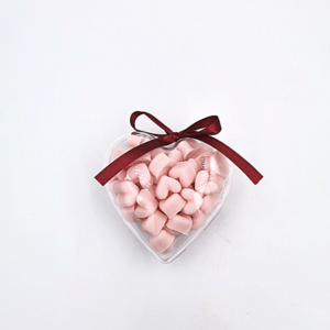 Χειροποίητα wax melts καρδούλες, σε μεγάλη πλαστική διάφανη συσκευασία σε σχήμα καρδιάς με άρωμα praline vanilla , 70 τμχ - αρωματικά κεριά, soy wax