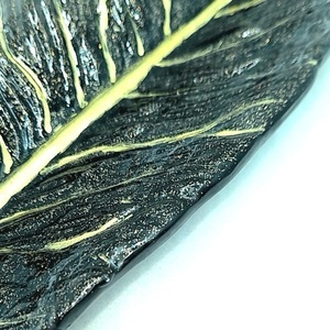 Φτερό από υγρό γυαλί μαύρο με χρυσές λεπτομέρειες 23cm x 8 cm - γυαλί, φτερό, ρητίνη, σπίτι, πιατάκια & δίσκοι - 5