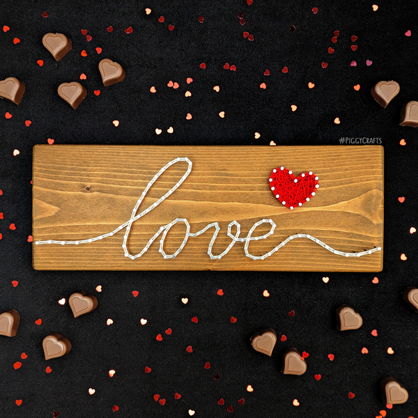 Ξύλινη πινακίδα με καρφιά & κλωστές "love" 33x12cm - ξύλο, διακοσμητικά, αγ. βαλεντίνου - 2