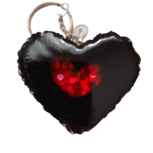 Μπρελόκ μεγάλη καρδιά μαύρο - κόκκινο από ρητίνη - καρδιά, ρητίνη, αγ. βαλεντίνου, μπρελοκ κλειδιών