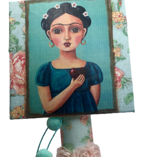 Λαμπάδα "Frida in love" καμβάς με μαγνητάκι - λουλούδια, λαμπάδες, για ενήλικες, για εφήβους - 2