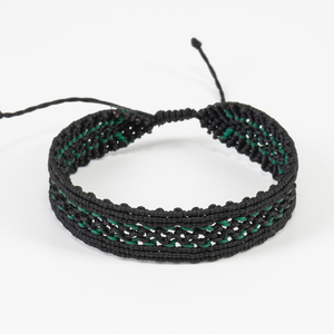 Unisex μαύρο και πράσινο βραχιόλι μακραμε - unisex black and green macrame bracelet - νήμα, μακραμέ, boho, χεριού, αυξομειούμενα
