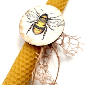 Πασχαλινή λαμπάδα μελισσοκέρι με ξύλινο διακοσμητικό μέλισσα - κορίτσι, λαμπάδες - 2