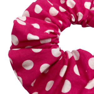 Υφασμάτινο λαστιχάκι scrunchie φούξια large polka dots μεσαίου μεγέθους (medium) - ύφασμα, πουά, για τα μαλλιά, λαστιχάκια μαλλιών - 2