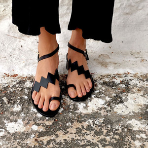 Black Ankle Strap Leather Sandal : Aristea - δέρμα, μαύρα, αρχαιοελληνικό, φλατ, ankle strap