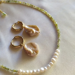Tiny green gemstones with pearls | ημιπολύτιμες χάντρες νεφρίτη & μαργαριτάρια - ημιπολύτιμες πέτρες, μαργαριτάρι, επιχρυσωμένα, τσόκερ, ατσάλι - 4