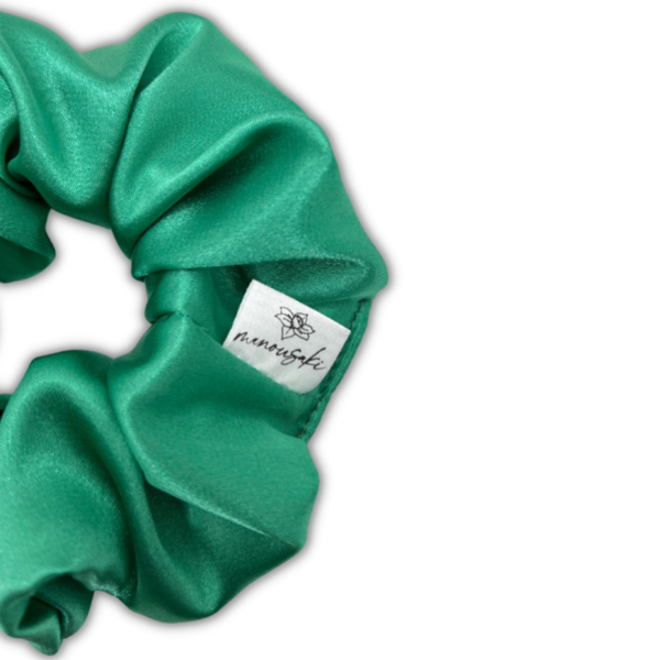 Emerald classic satin scrunchie - ύφασμα, για τα μαλλιά, λαστιχάκια μαλλιών, σατεν scrunchies, satin scrunchie - 3