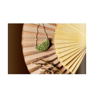 Almond tree necklace- Χειροποίητο κολιέ πολυμερικού πηλού με ανάγλυφες λεπτομέρειες που θυμίζουν άνθη αμυγδαλιάς - αλυσίδες, λουλούδια, πηλός, μακριά, μενταγιόν - 2