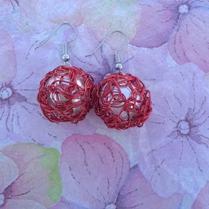 Wire crochet κόκκινα σκουλαρίκια με γάντζους - χαλκός, κρεμαστά, γάντζος, πλεκτά - 4