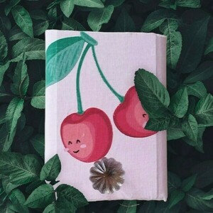Κρεμαστρα cute cherries μονή Ξύλινη επενδεδυμενη με ύφασμα Διαστάσεις 16*10*5 - κορίτσι, κρεμάστρες - 2