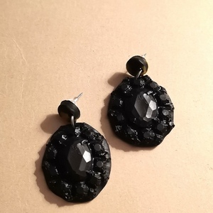 "black glory" handmade embossed earrings (4cm) - πηλός, boho, μεγάλα, καρφάκι