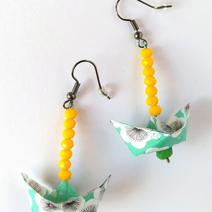 Origami earrings με κίτρινες χάντρες!!! - χαρτί