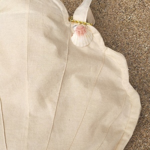 Scallop tote bag | βαμβακερή τσάντα σε σχήμα κοχυλιού - ύφασμα, ώμου, κοχύλι, all day, tote - 2