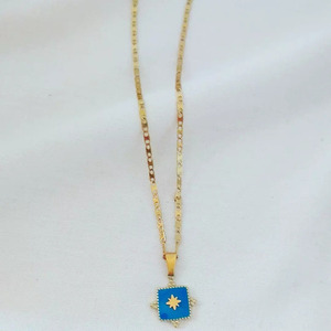 Κολιέ από ατσάλινη αλυσίδα, χρυσάφι χρώμα, κρεμαστό, τετράγωνο ατσάλινο μπλε σμάλτο - charms, αστέρι, κοντά, ατσάλι