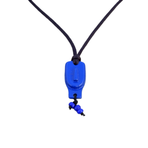 Κεφαλή κυκλαδικού ειδωλίου. Unisex κολιέ με κρεμαστή κεφαλή από ατσάλι με ηλεκτροστατικό σμάλτο σε κόκκινο χρώμα Ferrari και electric blue. Το μενταγιόν είναι περασμένο σε μαύρο κορδόνι από μετάξι - νεφρίτης, κολιέ, ατσάλι - 3