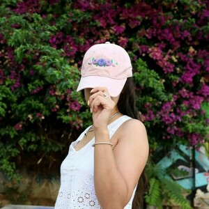 Καπέλο με κέντημα pastel ροζ - ύφασμα - 2