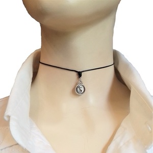 Cord necklace μαύρο διπλής όψεως, με το Γιν-Γιανγκ και το σήμα της Ειρήνης, 33εκ. - ορείχαλκος, minimal, κοντά, boho - 2