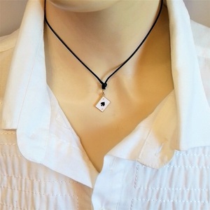 Cord necklace μαύρο με μεταλλικό μοτίφ "Άσσος μπαστούνι", 31εκ. - ορείχαλκος, κοντά, boho, δώρα για γυναίκες - 3