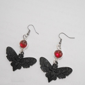 Μεταλλικά σκουλαρίκια με συνδετική κόκκινη χάντρα, κρεμαστά Moth Butterfly earrings - χάντρες, ατσάλι, μεταλλικά στοιχεία, κρεμαστά, γάντζος