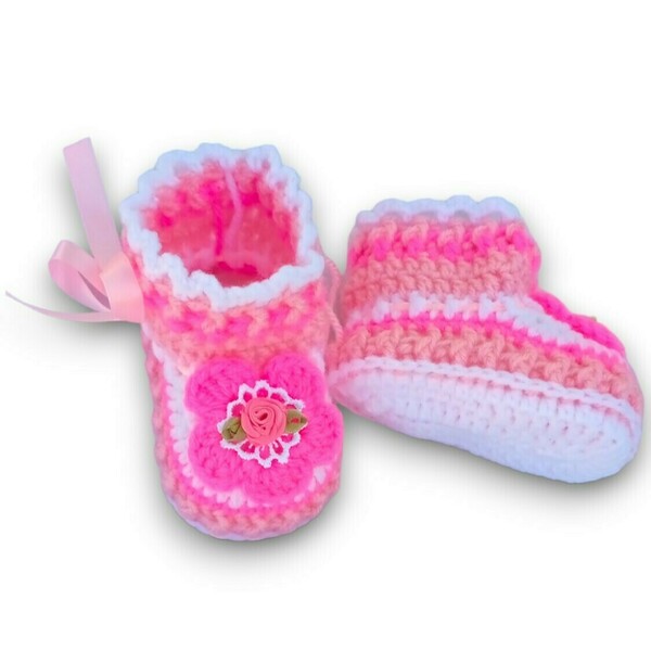 Πλεκτά ροζ-λευκό-φούξια παπουτσάκια για κορίτσια/ παπούτσια για μωρά με λουλούδια/ Crochet white-pink booties for girls - κορίτσι, δώρο για νεογέννητο, δωμάτιο παιδιών, βρεφικά ρούχα - 2