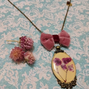 Μενταγιόν "blooming bow in pink" II - γυαλί, μακριά, λουλούδι, μπρούντζος, μενταγιόν