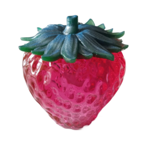 Χειροποίητο κουτάκι δώρου από υγρό γυαλί σε σχήμα φράουλας με καπάκι. Ύψος 9 cm βάρος 178 gr