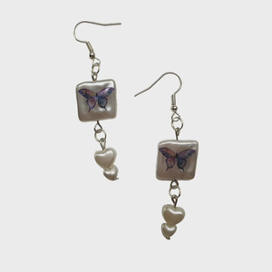 "Butterfly effect" earrings - μαργαριτάρι, πεταλούδα, κρεμαστά, πέρλες, φθηνά