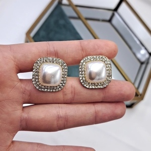 '' LIA '' Shine earrings/ σκουλαρίκια ασημί μπορούν να φορεθούν τόσο σε μια καθημερινή , επίσημη περίσταση όσο και ως νυφικό κόσμημα. - ασήμι, ορείχαλκος, καρφωτά, boho, νυφικά - 2
