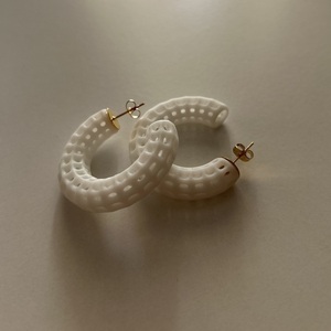 "Alien ear" Σκουλαρίκια κρίκοι 3/4, 3D printed minimal με μεταλλικό καρφάκι - πλαστικό, κρίκοι, καρφάκι, 3d εκτύπωση - 4