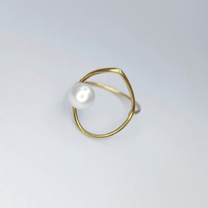 Ασημένιο 925° επίχρυσο δαχτυλίδι με μαργαριτάρι (medium) - μαργαριτάρι, επιχρυσωμένα, ασήμι 925, σταθερά, φθηνά