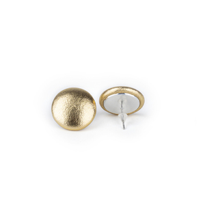 Καρφωτά στρογγυλά σκουλαρίκια από χρυσό ύφασμα 2εκ - ύφασμα, καρφωτά, μικρά, ατσάλι, φθηνά - 2