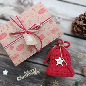Χριστουγεννιάτικο γούρι 2024. Πλεκτή καμπάνα σε κόκκινο χρώμα, στολίδια για δέντρο, χριστουγεννιάτικο διακοσμητικό. - νήμα, γούρια - 2