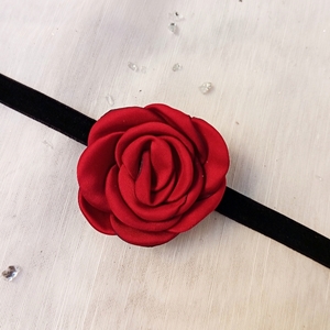 Μαύρο τσόκερ με λουλούδι - ύφασμα, τριαντάφυλλο, λουλούδι, boho, μοδάτο - 3