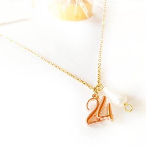 Κολιέ γούρι "24" με χρυσή ατσάλινη αλυσίδα 45 εκ. - κοντά, ατσάλι, φλουριά, φθηνά