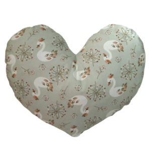 Μαξιλάρι καρδιά σε olive greene χρώμα με κύκνους ( 36 χ 30 εκ.) - καρδιά, κορίτσι, δώρο, δώρα για παιδιά, ζωάκια