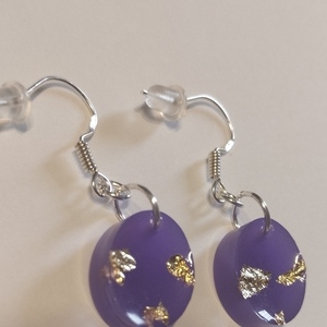 Σκουλαρίκια μοβ με φύλλα χρυσού - γυαλί, μικρά, plexi glass, γάντζος, φθηνά