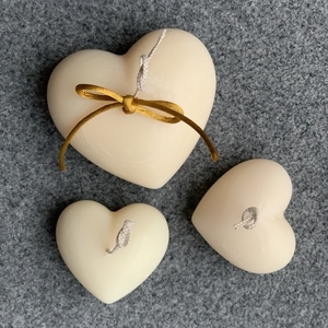 3 Αρωματικά Κεριά Σόγιας Καρδιά 7x3.5εκ και 5x2.3εκ , άρωμα αμύγδαλο, χρώμα φυσικό - καρδιά, κερί, αρωματικά κεριά, αγ. βαλεντίνου, vegan friendly - 2
