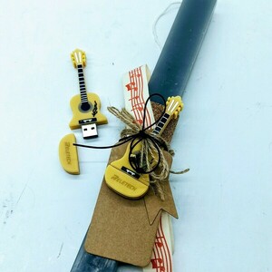 Λαμπάδα λευκή, πλακε, αρωματική με USB κιθάρα - κορίτσι, αγόρι, λαμπάδες, για εφήβους, πασχαλινά δώρα - 3